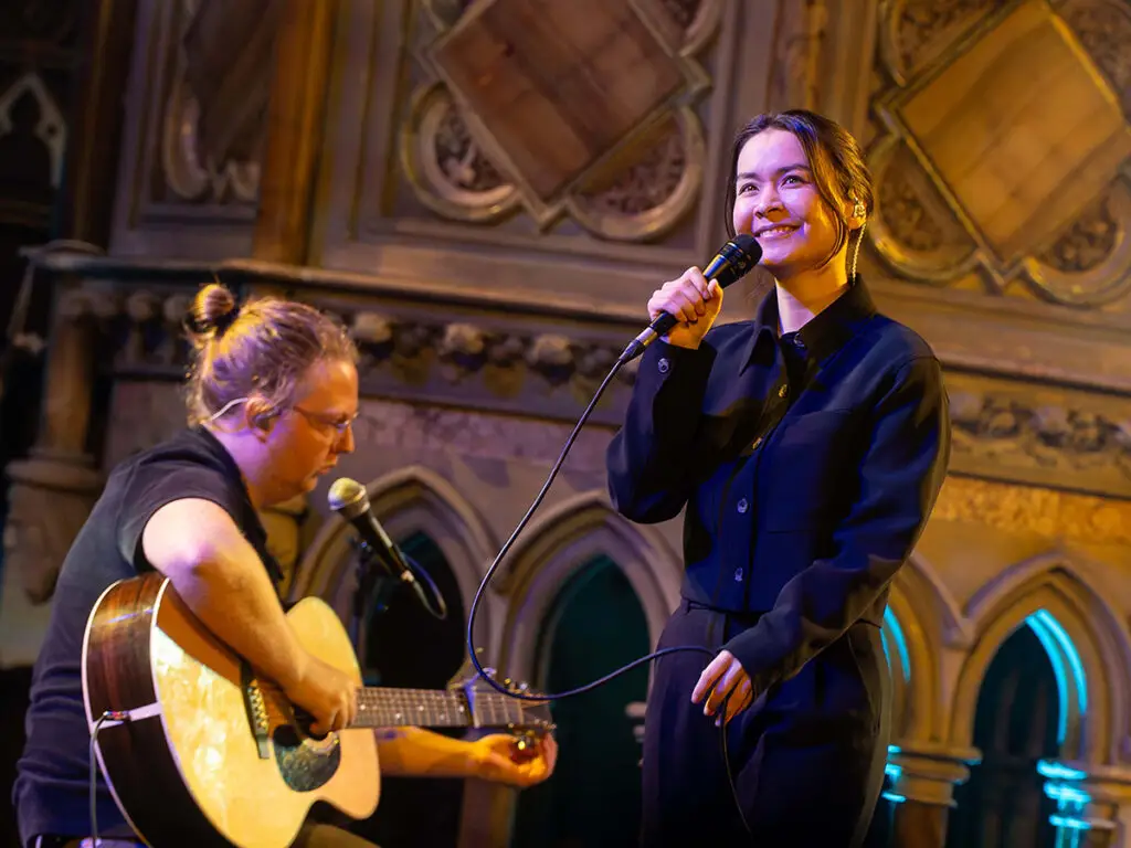 Mitski - 2023 - Union Chapel London - Raph Pour-Hashemi