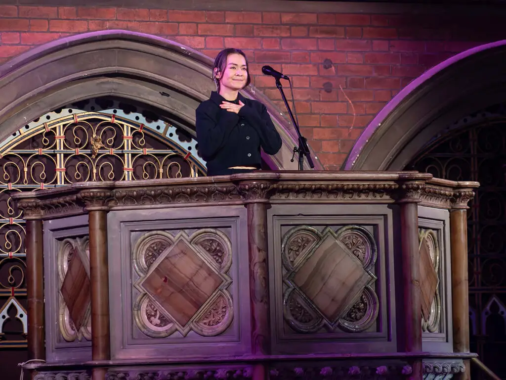 Mitski - 2023 - Union Chapel London - Raph Pour-Hashemi