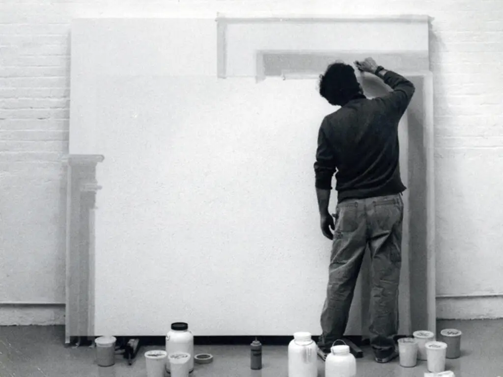 Peter Halley, Folded Card, Photo by L.Ruyter, Gagosian Gallery, 1992
