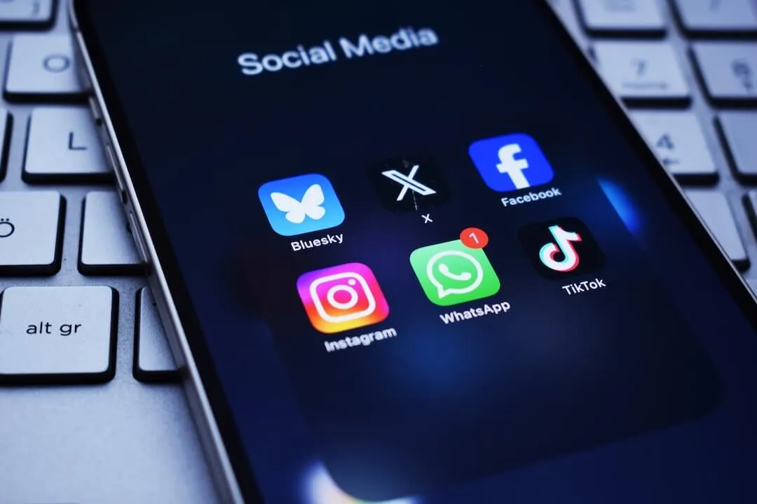 Nos habíamos establecido como una especie de expertos y personas conocidas en nuestras respectivas comunidades. Y tener eso como punto de partida es tremendamente importante porque significó que cuando lo lanzamos, sabes que tuvimos cierta cobertura mediática sobre el lanzamiento porque la gente sabía quiénes éramos y ya conocían nuestros boletines, dijo.' width='1080' height='720' title=