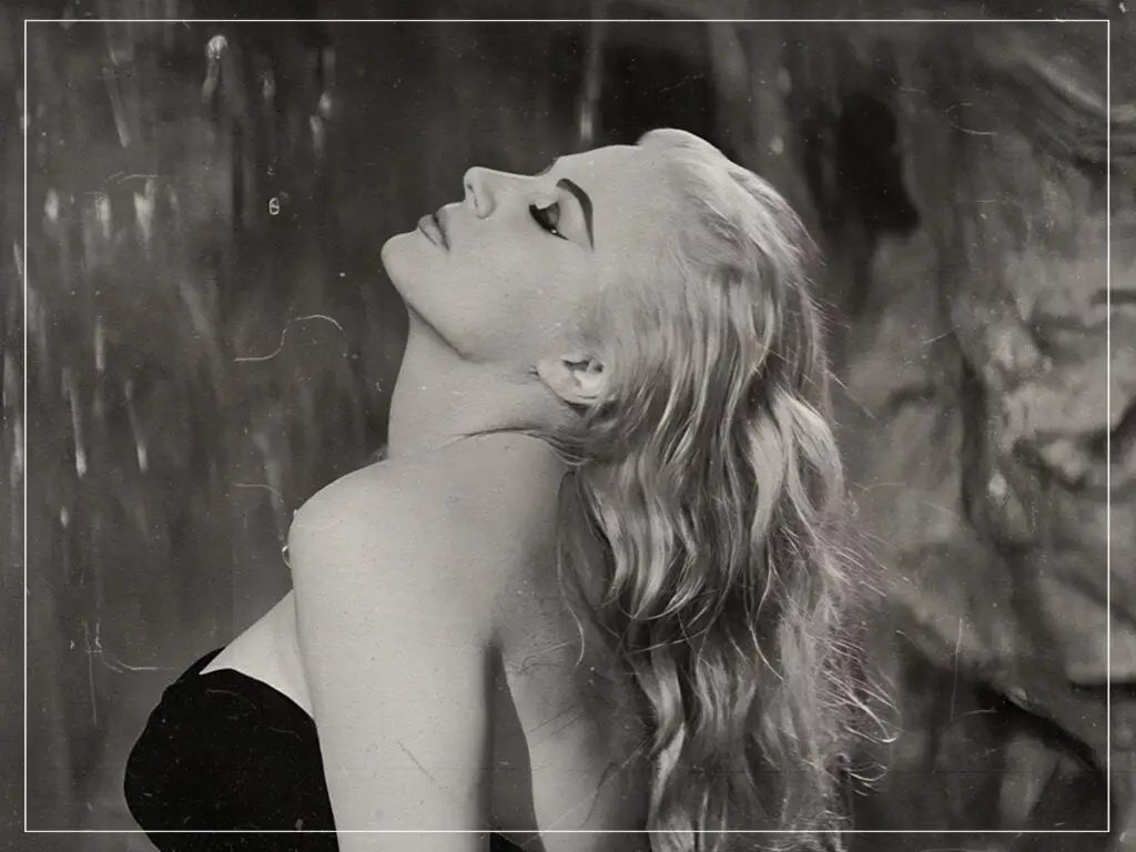 Anita Ekberg - La Dolce Vita - 1960