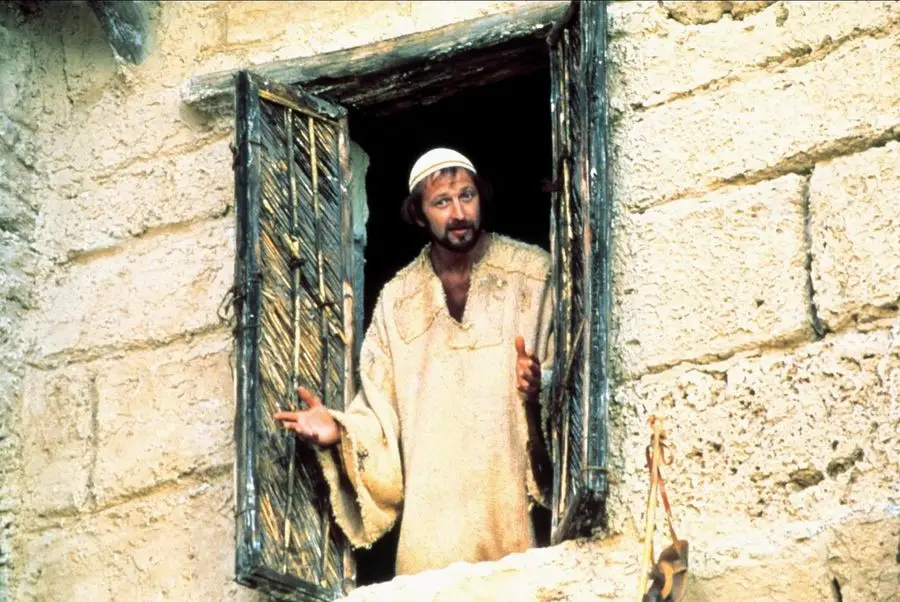 GRAHAM CHAPMAN, MONTY PYTHON