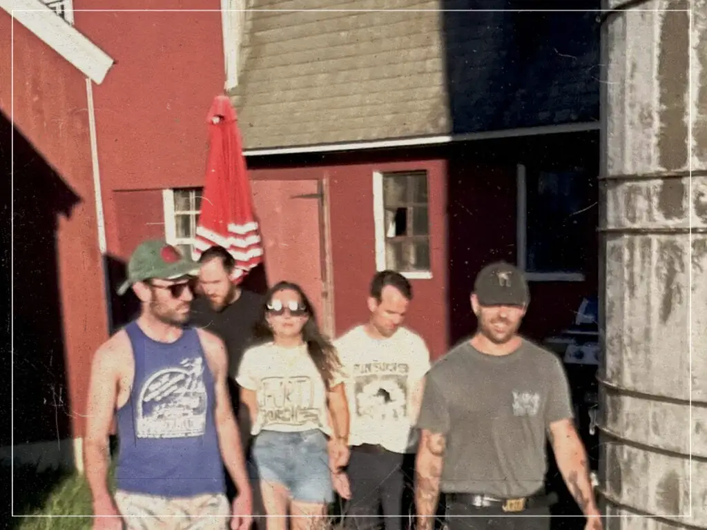 Short Porch - 2024