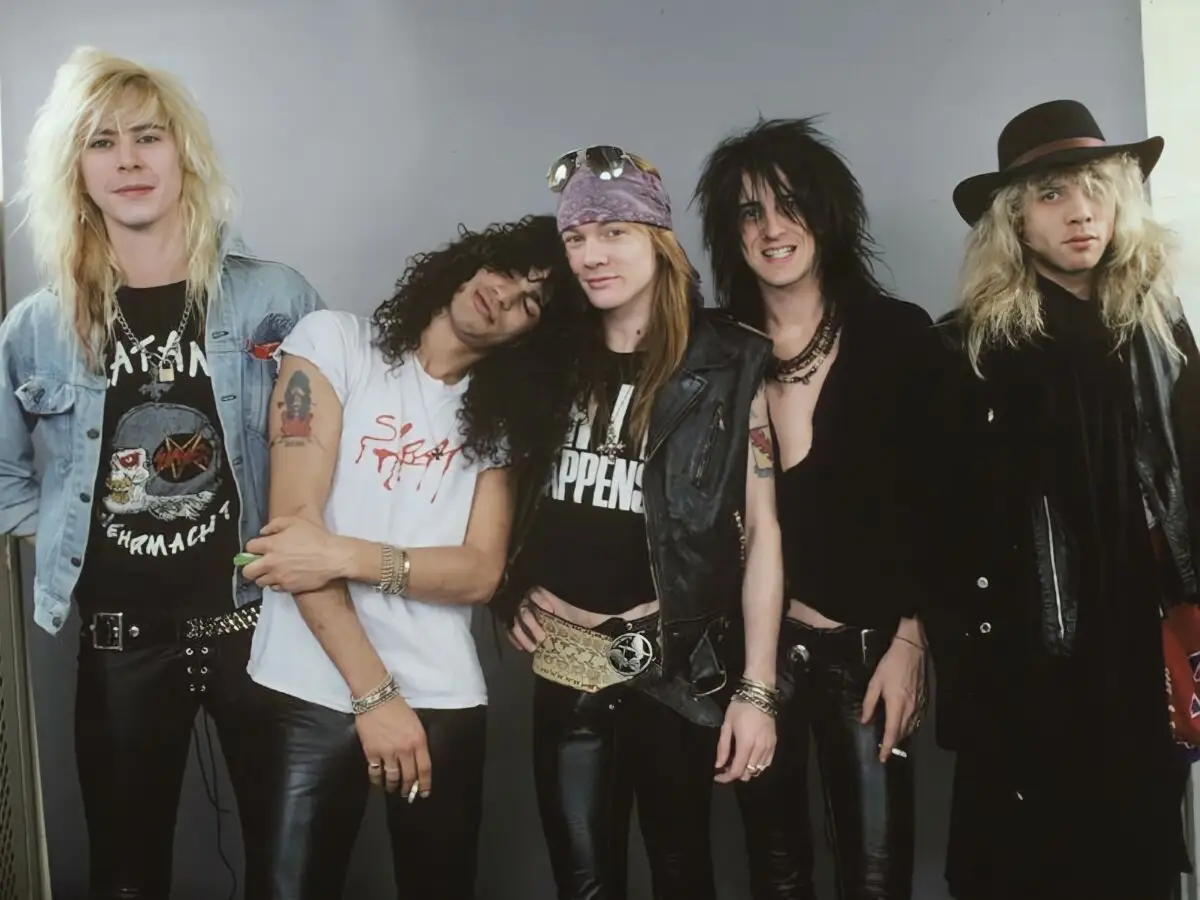 Guns N
