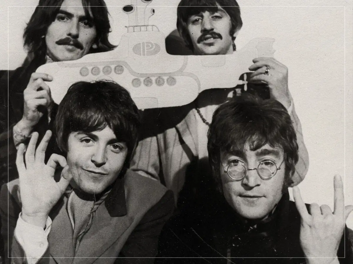 George Harrison - Ringo Starr - Paul McCartney - John Lennon - 1967 - Yellow Submarine - The Beatles