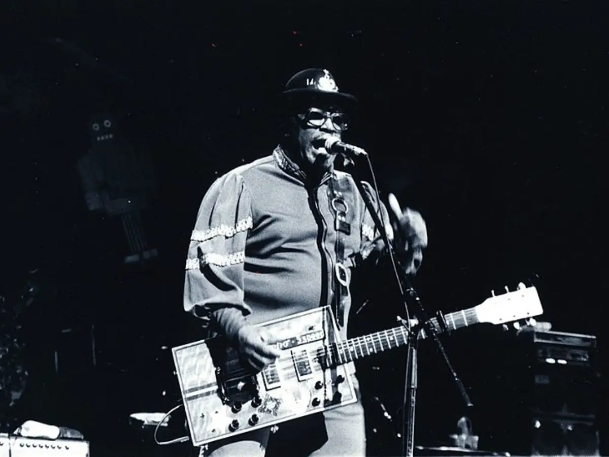 The life-changing advice Bo Diddley gave Paul Simonon