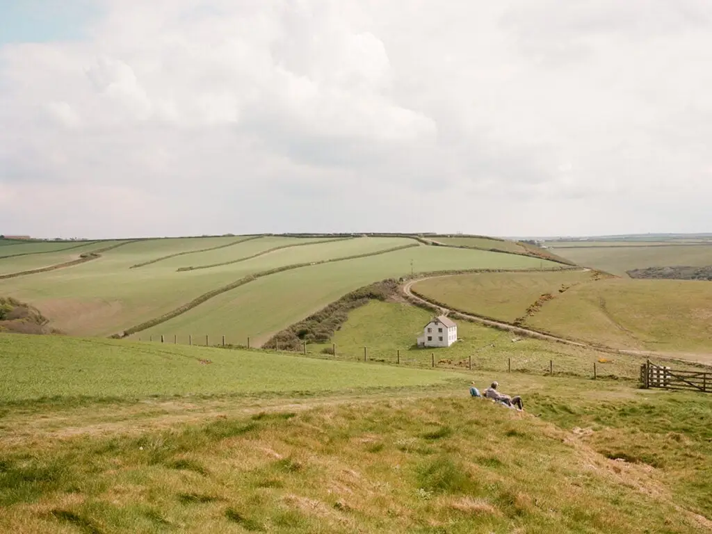 Warmth and nostalgia- the beauty of an English summer through the lens of Chanel Irvine