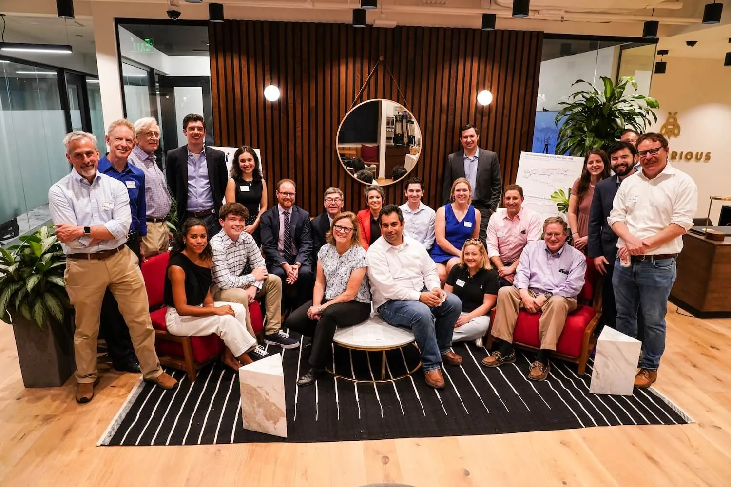 Desde el reportaje sobre zapatos de cuero hasta las discapacidades y el modelaje electoral: cómo las revoluciones de Charlie Cook y Nate Silver transformaron el periodismo político