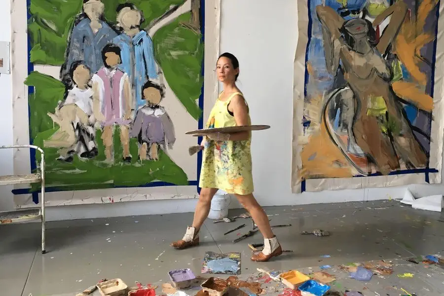 Explorando el arte emotivo de Lucy Liu