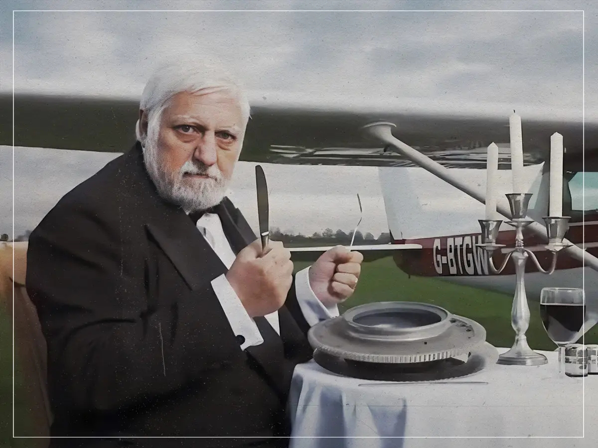 Sr. Mangotout: o artista que comeu um avião
