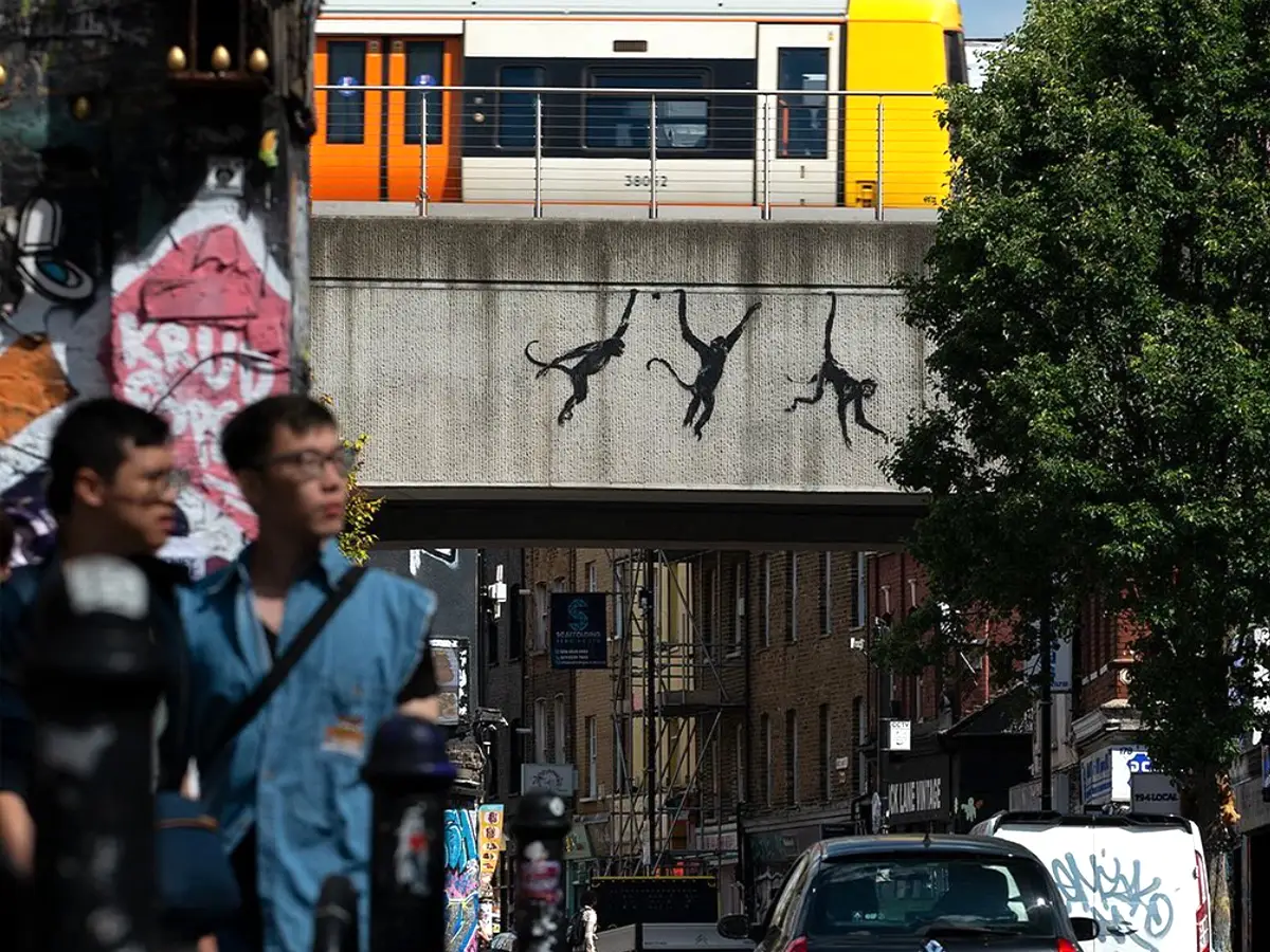 Banksy apresentará a terceira pintura de parede em Londres em três dias