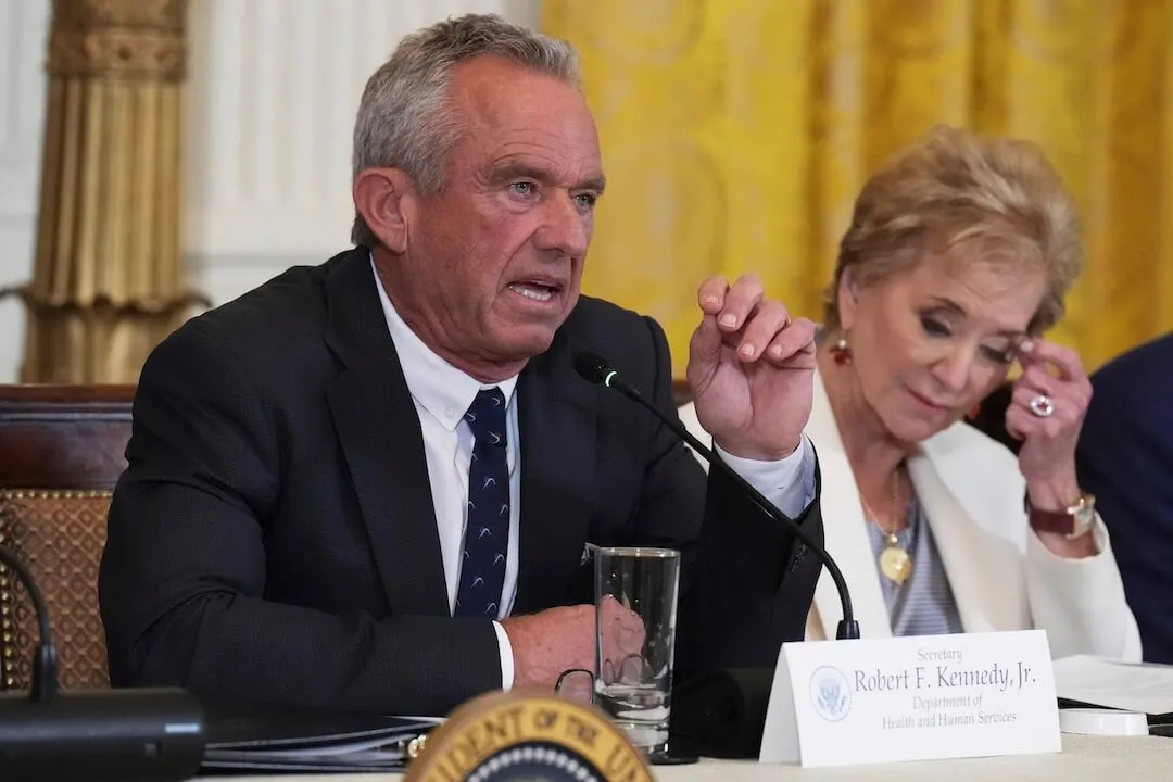 O relatório de saúde de RFK Jr. mostra como a IA coloca estudos falsos em pesquisas
