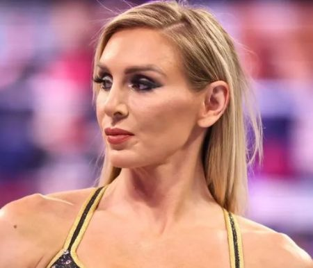 Charlotte Flair, championne des divas de WWE Smackdown