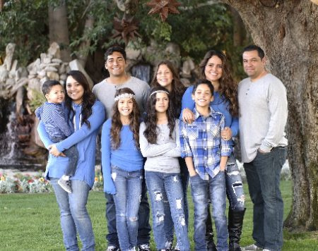 Isaac Ortega has 5 siblings