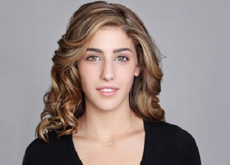 Taylor Frey é uma atriz.
