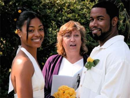   Courtenay Chatman und Michael J White während ihrer Hochzeit
