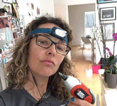 Rishia Haas es la ex esposa de Andrew Zimmern