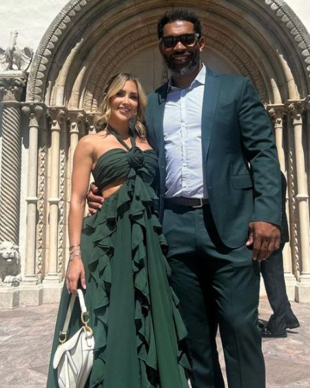 Footballeur à la retraite de la NFL, Julius Peppers est Sampedro's boyfriend
