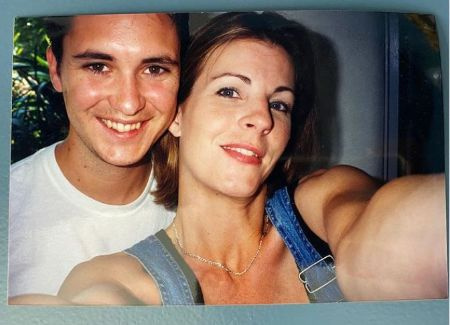 Anne Wheaton com seu então namorado Wil na primavera de 1996