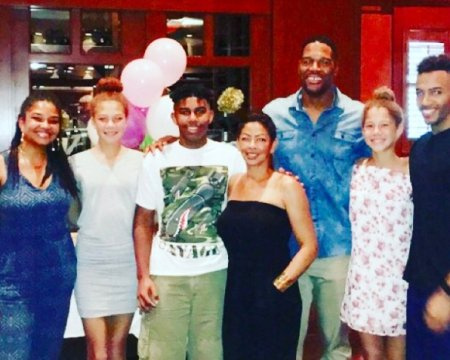 Michael Strahan Wanda Hutchins Niños