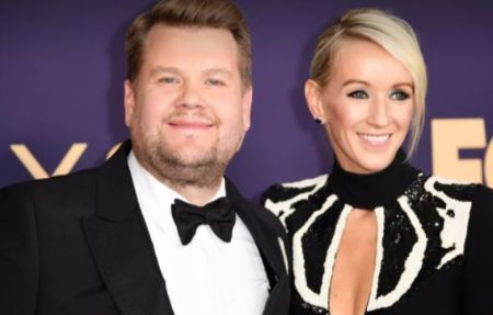 El actor y presentador de Into the Woods James Corden con su esposa y ex productora de televisión Julia Carey.