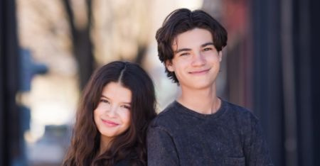 Se rumorea que Nathan Blair sale con la actriz YaYa Gosselin