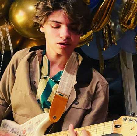 Nathan Blair es un amante de la música