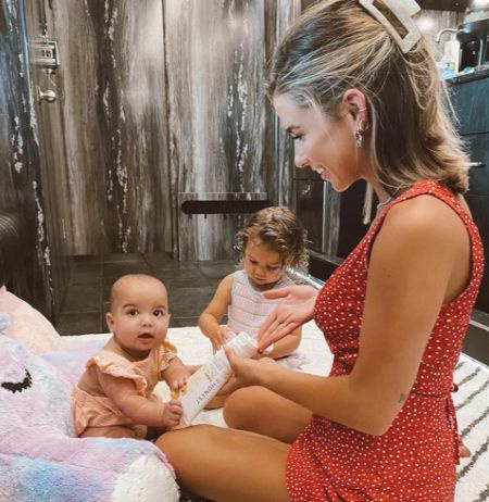   Katelyn Jae Brown ha due bellissime bambine