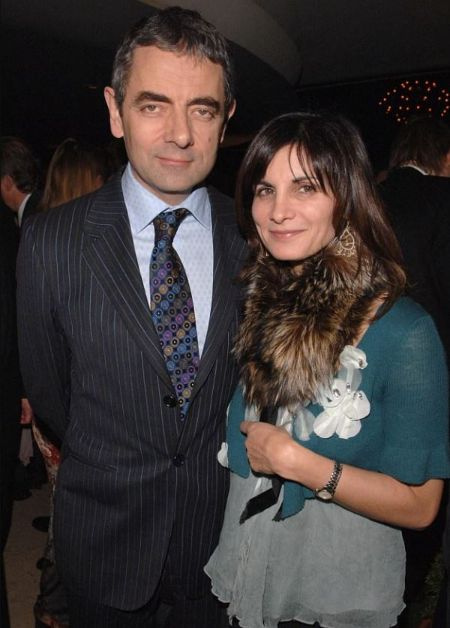 Sunetra Sastry con su exmarido Rowan Atkinson