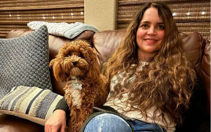los padres de Jenna Ortega; Natalie Ortega tuvo una infancia difícil, su ascendencia mexicana