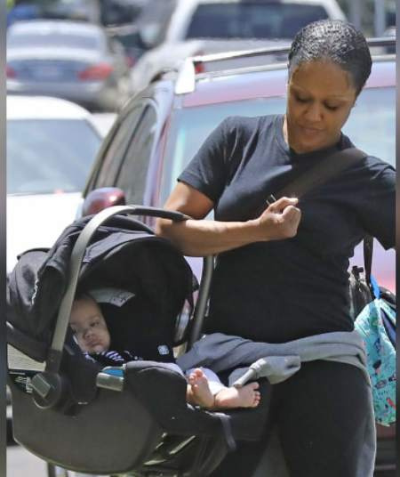 Eboni con suo figlio