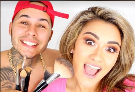 Derek Deso e sua ex-namorada, Lycette, se separaram publicamente em 2018.