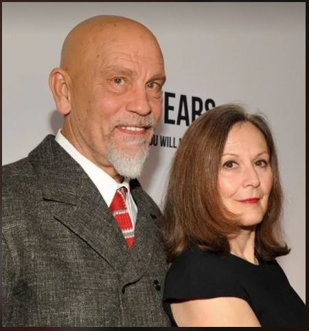 Juan Malkovic's wife, Nicoletta Peyran did have few credits in the films between 1987 and 1990. In 1979 she portrayed Wei Na in the romantic Chinese drama film, Not For Love.