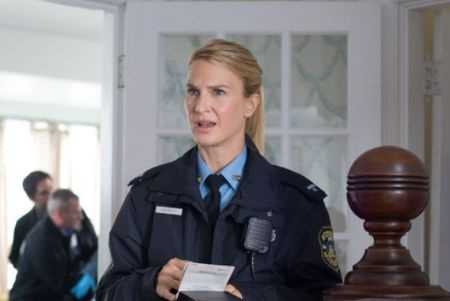 acteur canadien's wife was in the entertainment industry