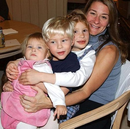 Hermanos de Phoebe Gates.