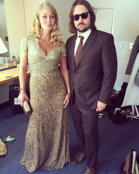   London King è una donna sposata