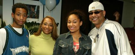 Lydia Gaulden com o marido e dois filhos
