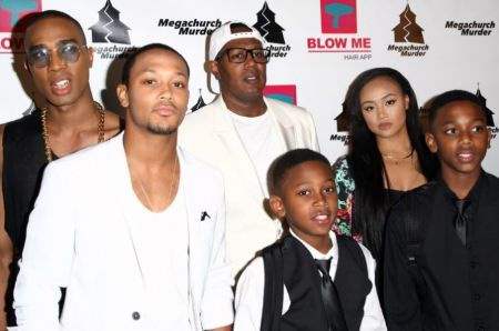 Veno Miller con suo padre Percy e i suoi fratelli