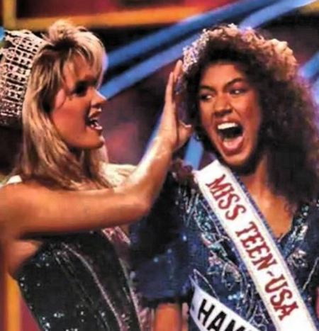 Em 1990, Wilson ganhou o Miss Teen USA superando 50 outras adolescentes.