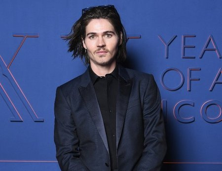   Claudia Heffner Peltz's second child, Will Peltz is an actor