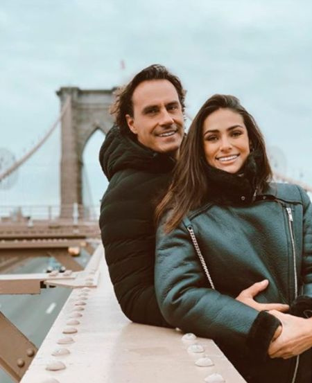 Renata estuvo comprometida con Andrés Rivero en el pasado
