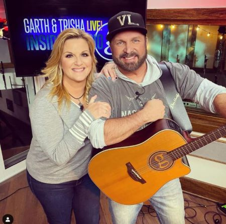 Taylor's Step-Mom And Father Garth