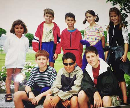 Jack teilte seine und seine Freunde' childhood photo on Thanksgiving