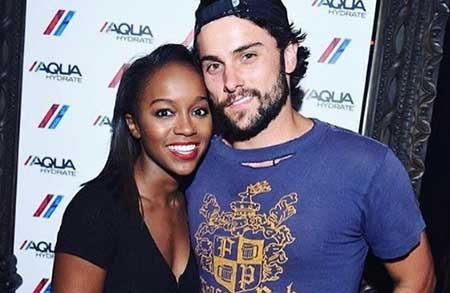 Jack Falahee und seine Schauspielkollegin Aja Naomi King
