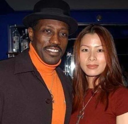 La pintora nacida en Corea del Sur, Nakyung Park, y su marido, el actor Wesley Snipes.