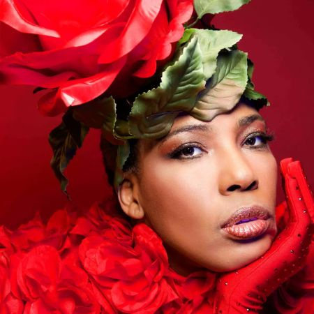   La mamma di Tahmel Hind è una cantante