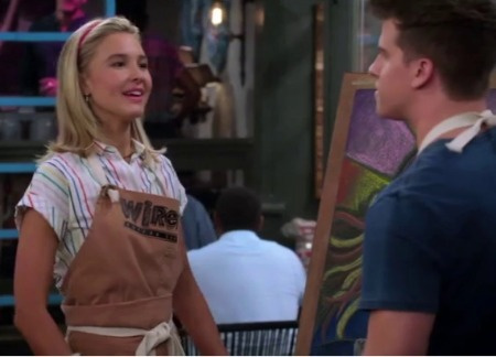 Isabel May avec son petit ami supposé