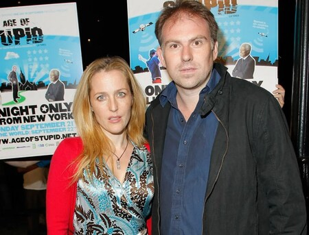 Gillian Anderson con su exmarido Julian Ozanne