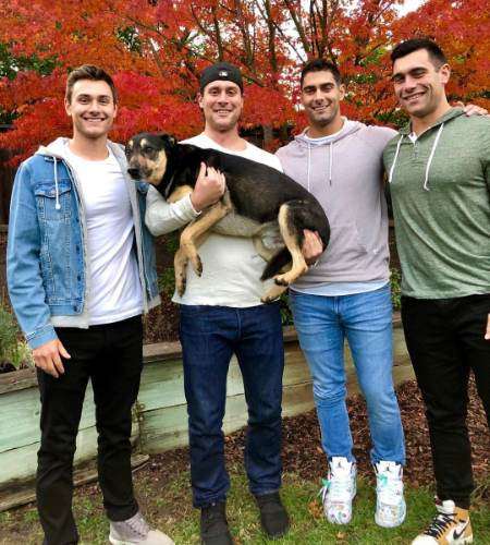   Billy Garoppolo tiene tres hermanos