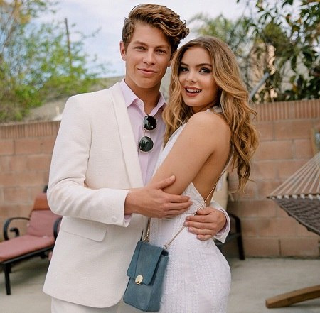   Brighton Sharbino novio Ben Azelart
